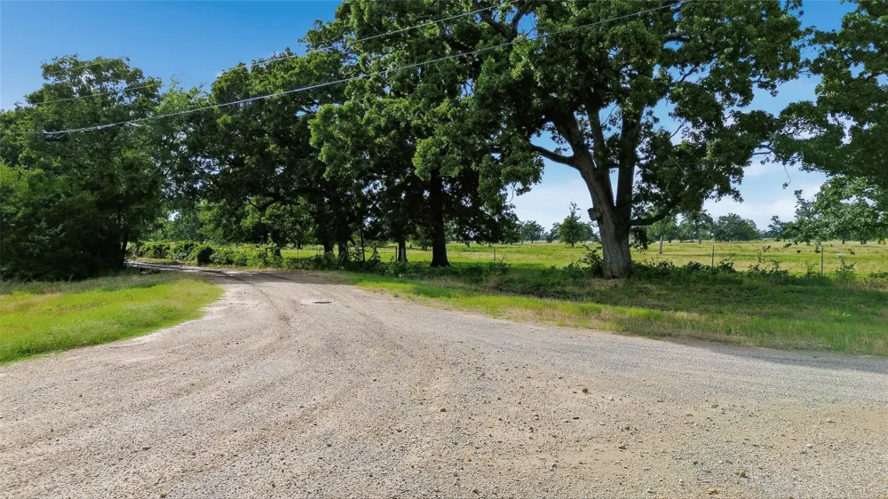 Fm 1531 Klondike, TX 75448