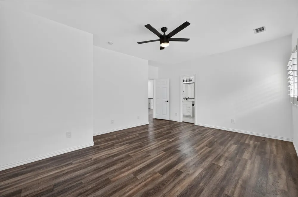 2208 Grizzly Run Lane Euless, TX 76039