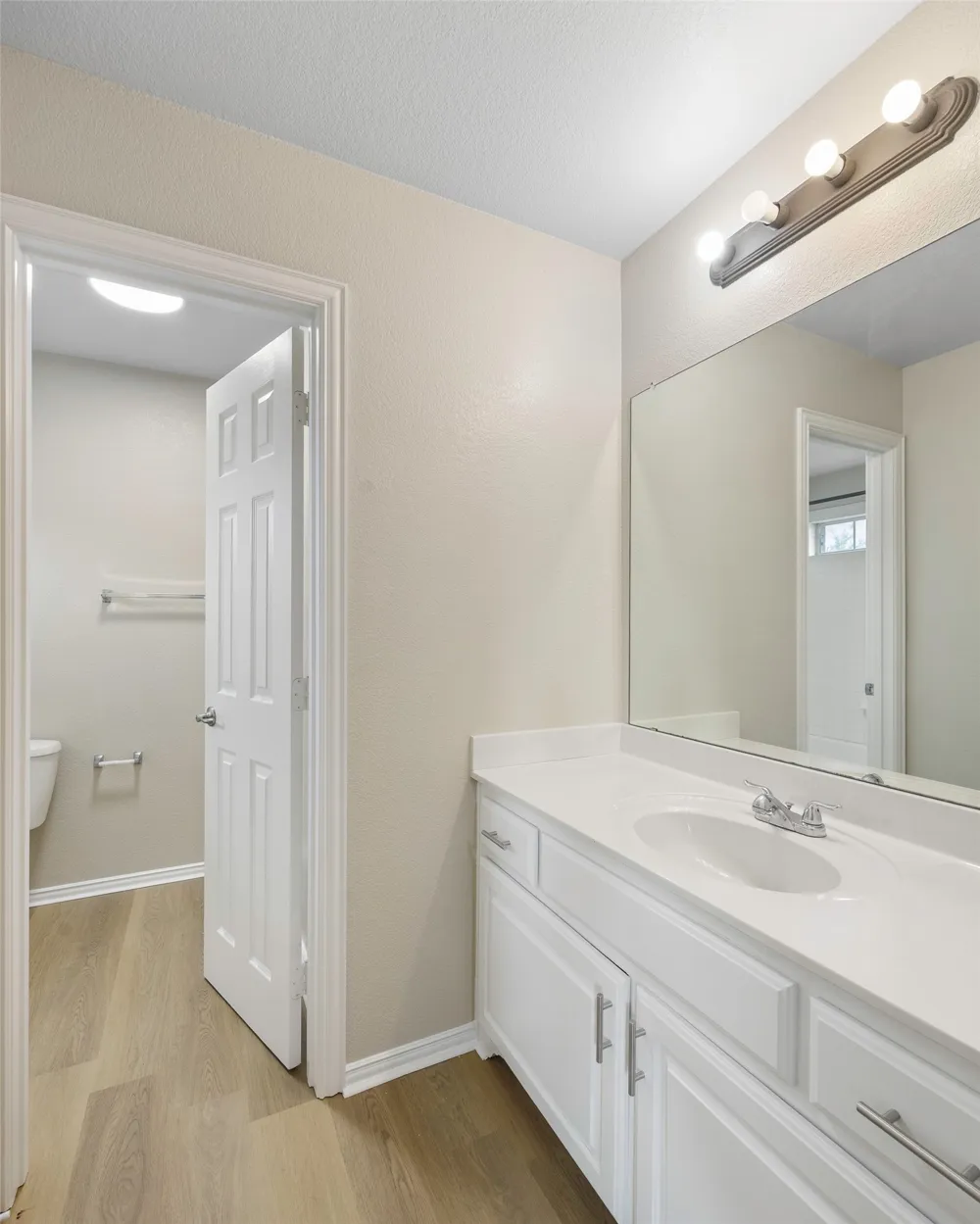 12003 Yoakum Drive Frisco, TX 75035