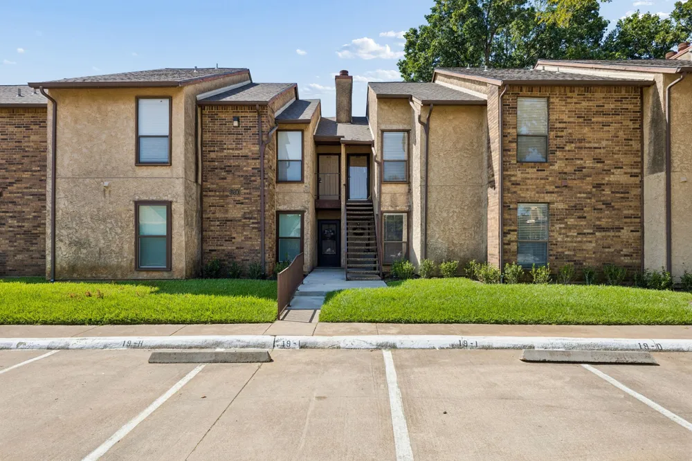 1200 Harwell Drive #1914 Arlington, TX 76011