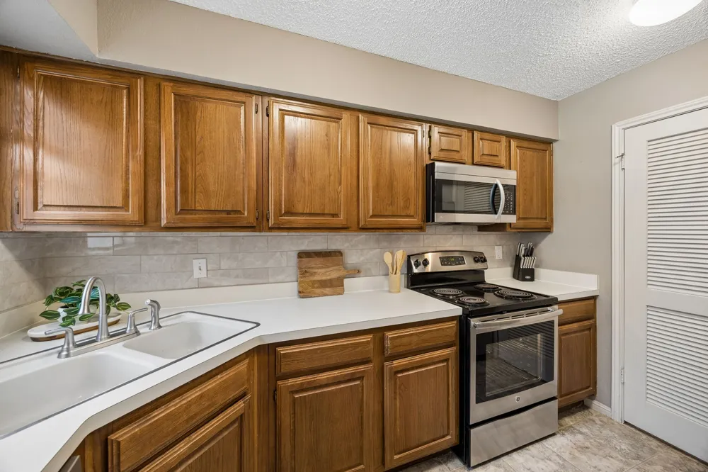 1200 Harwell Drive #1914 Arlington, TX 76011