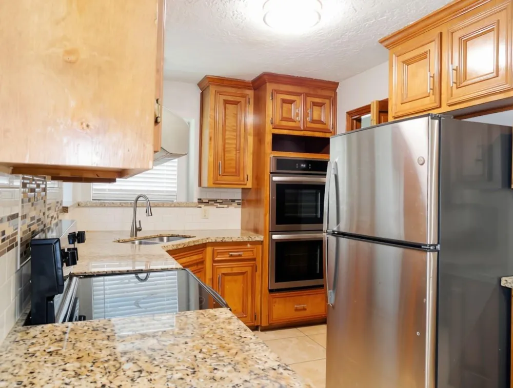 2118 Waterfall Drive Missouri City, TX 77489