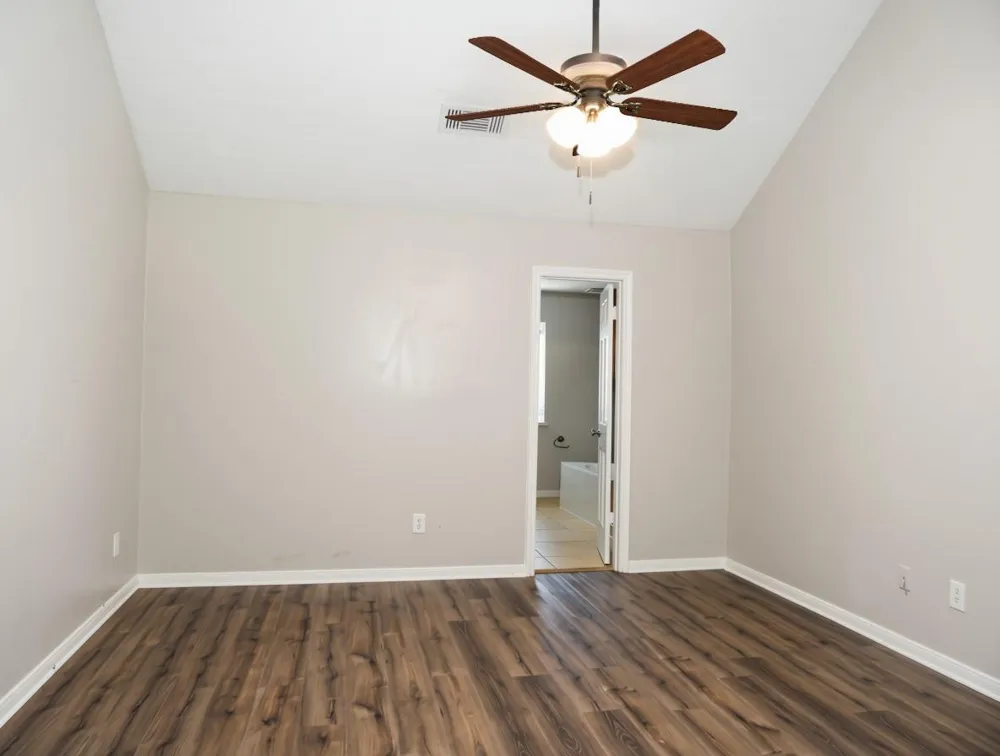 2118 Waterfall Drive Missouri City, TX 77489