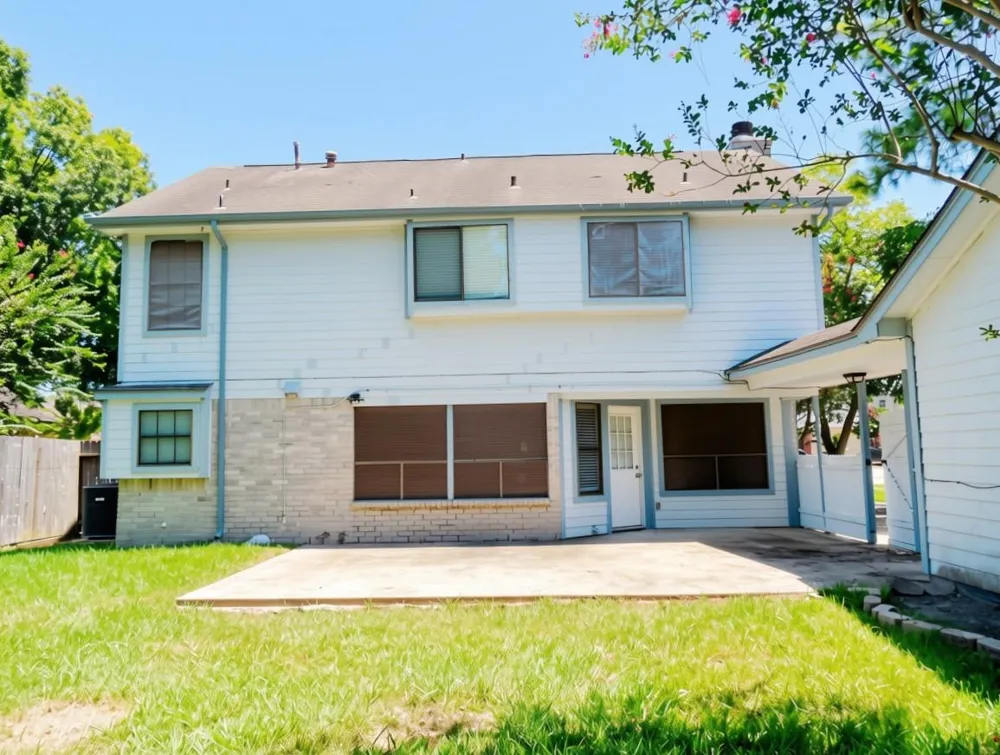 2118 Waterfall Drive Missouri City, TX 77489