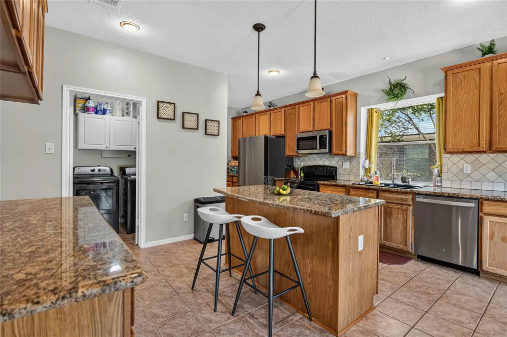 123 Pallins Way League City, TX 77573