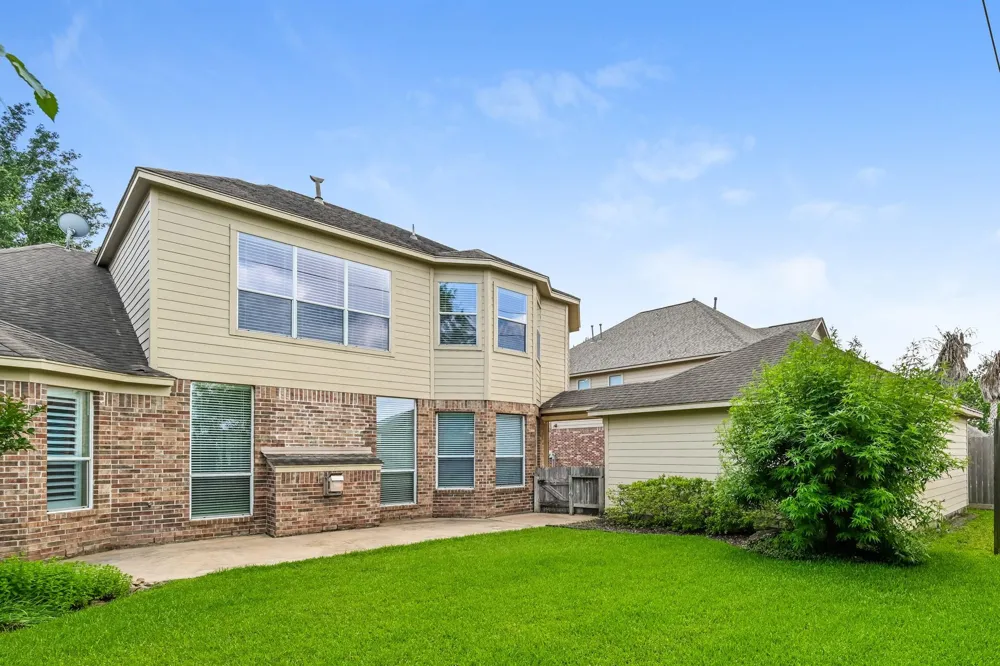 17714 Meadow Crossing Lane Houston, TX 77095