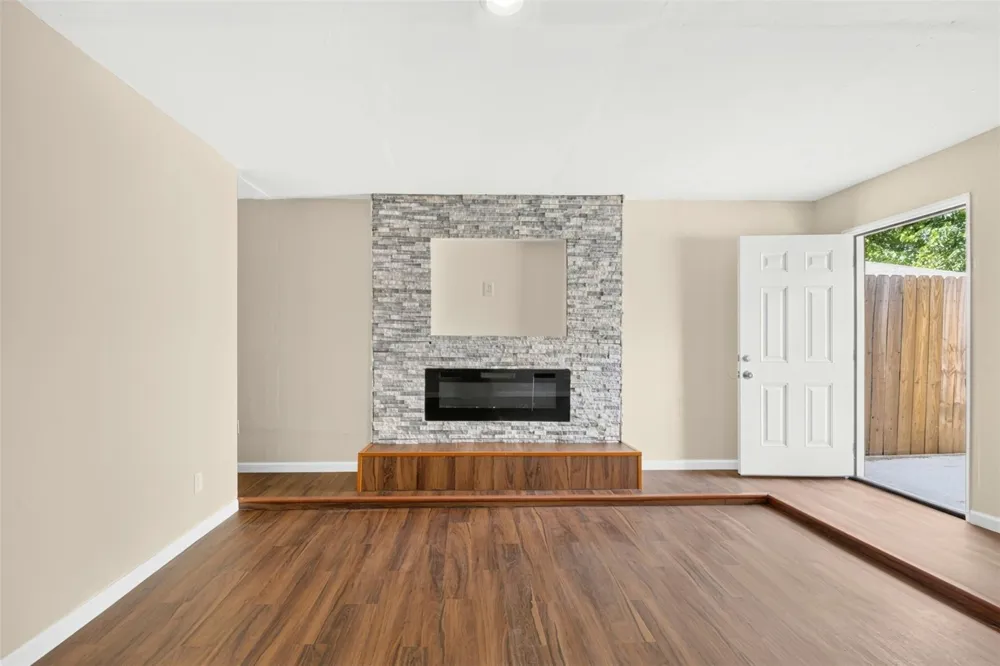 8702 Parkway Forest Drive Houston, TX 77044