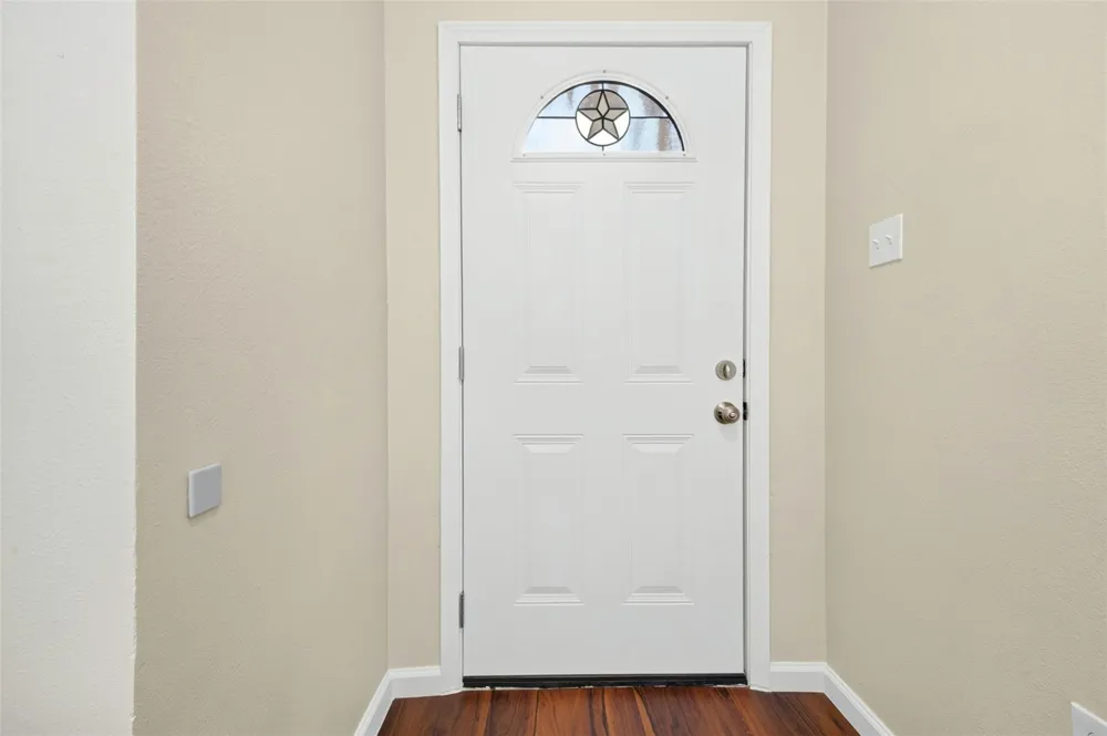 8702 Parkway Forest Drive Houston, TX 77044