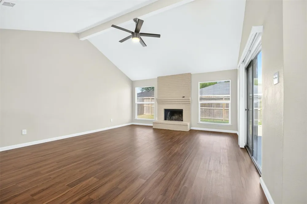 8702 Parkway Forest Drive Houston, TX 77044