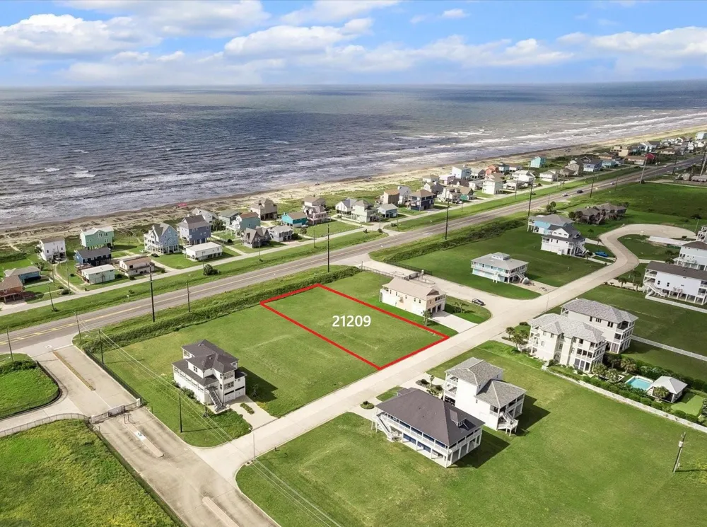 21209 Scissor Tail Lane Galveston, TX 77554