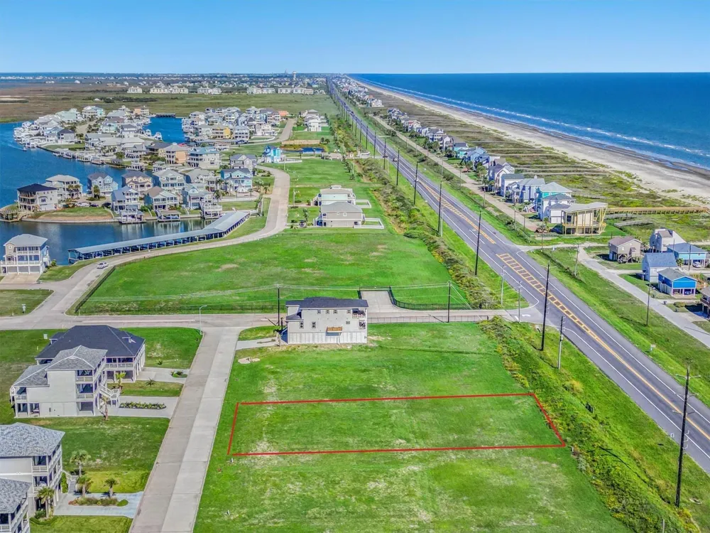 21209 Scissor Tail Lane Galveston, TX 77554