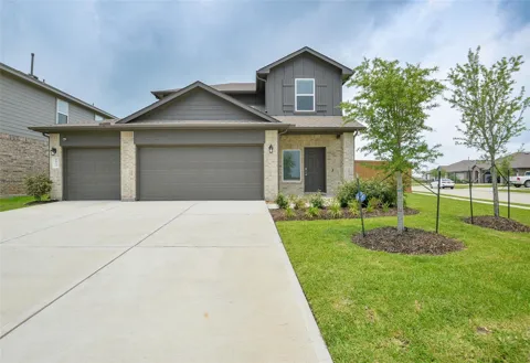 1055 Llano Trail