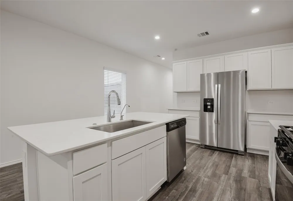 1055 Llano Trail Dayton, TX 77535