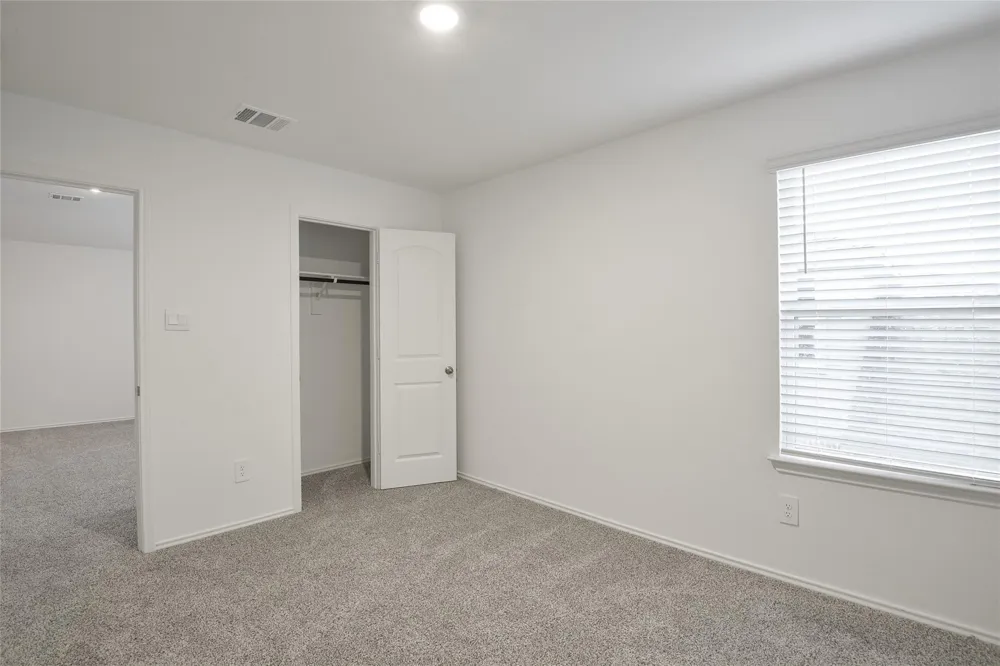 1055 Llano Trail Dayton, TX 77535