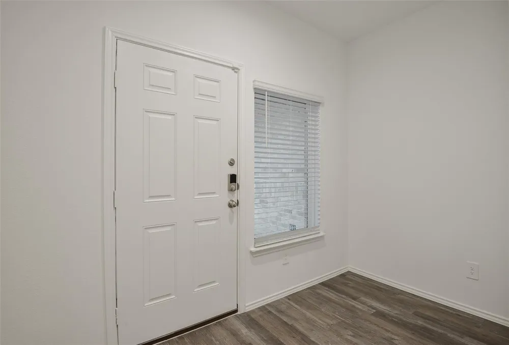 1055 Llano Trail Dayton, TX 77535