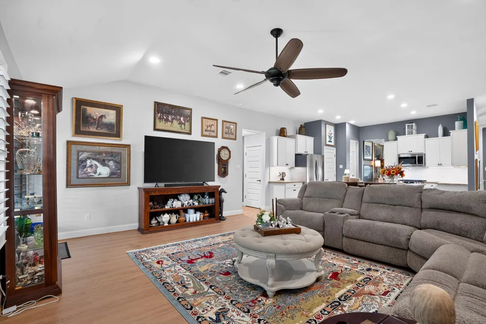 30183 Alpine Aster Lane Cleveland, TX 77327