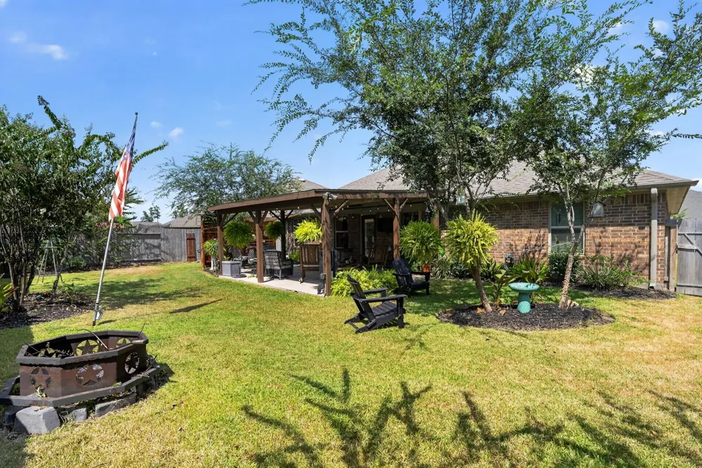30183 Alpine Aster Lane Cleveland, TX 77327