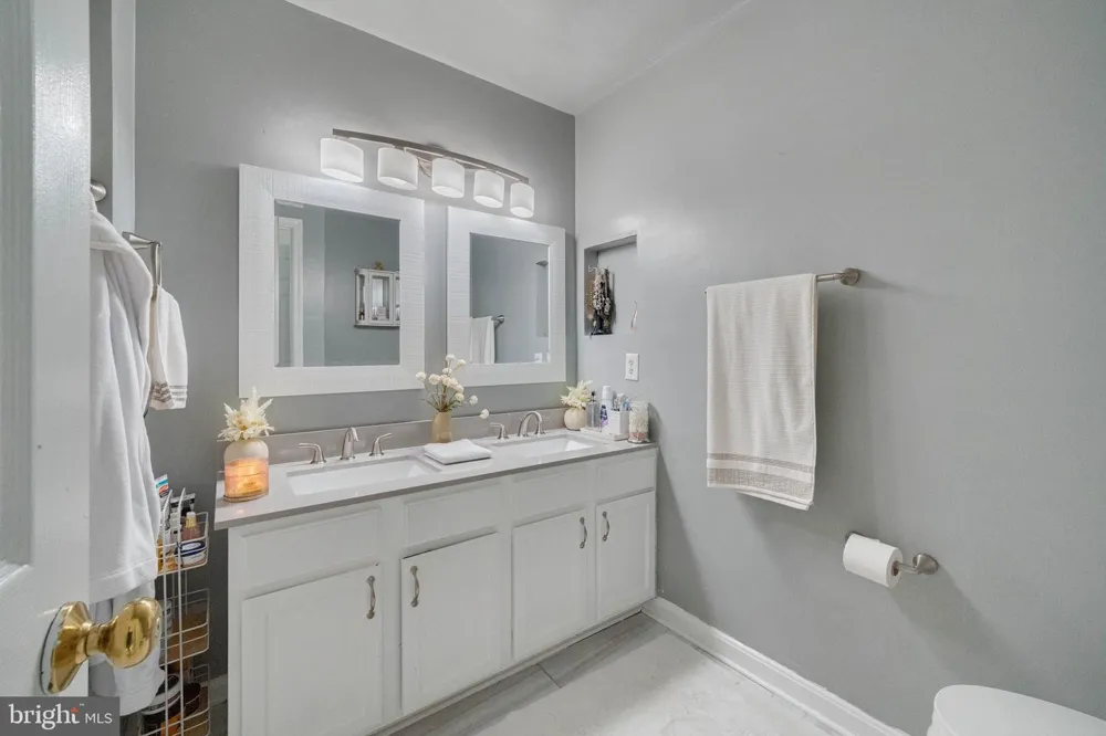 8290 KNIGHTHOOD PLACE White Plains, MD 20695