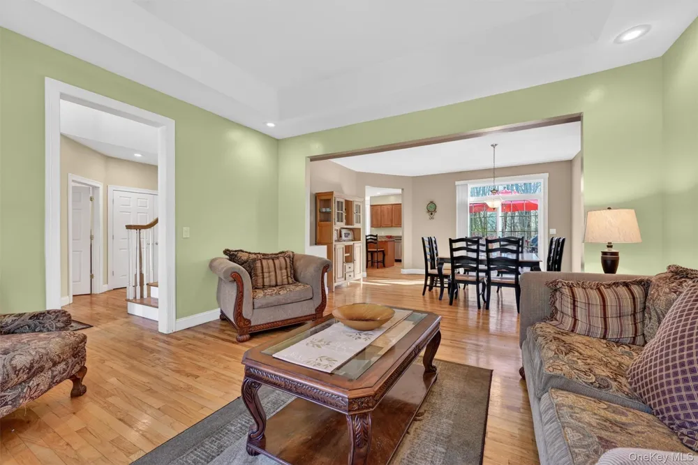 47 Willets Way Newburgh, NY 12550