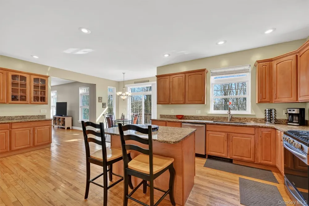 47 Willets Way Newburgh, NY 12550
