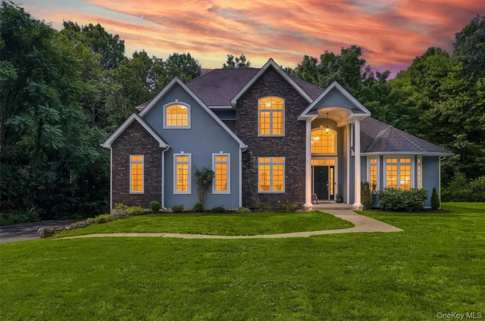 47 Willets Way Newburgh, NY 12550