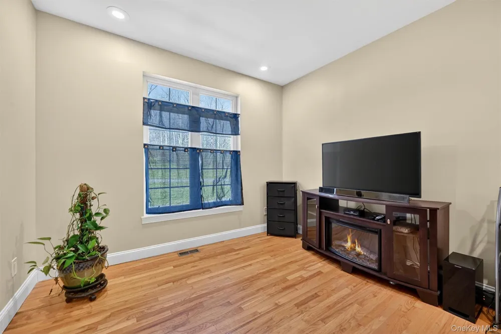47 Willets Way Newburgh, NY 12550