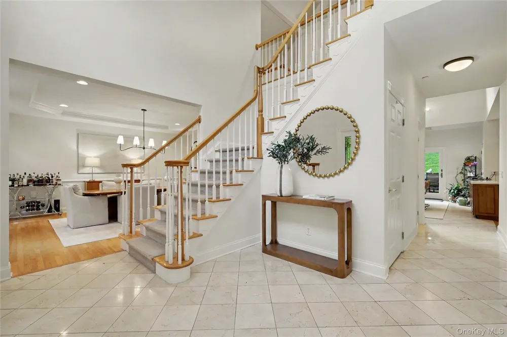 11 Faith Lane Ardsley, NY 10502