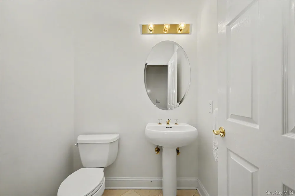 11 Faith Lane Ardsley, NY 10502