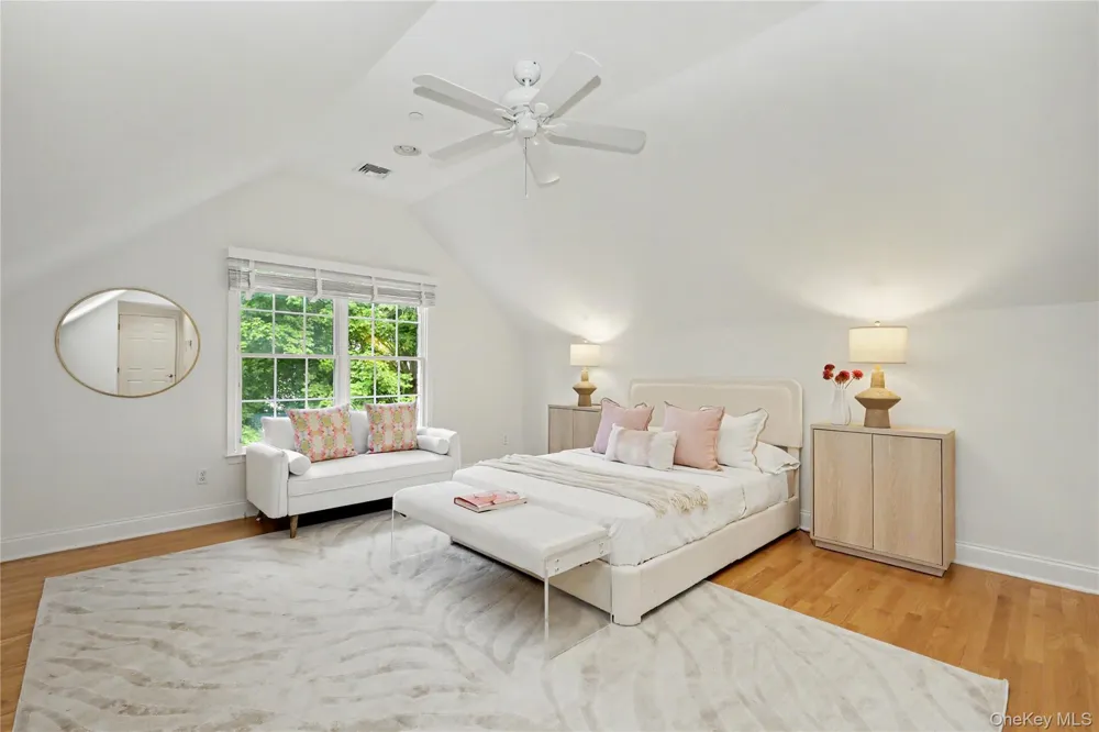 11 Faith Lane Ardsley, NY 10502