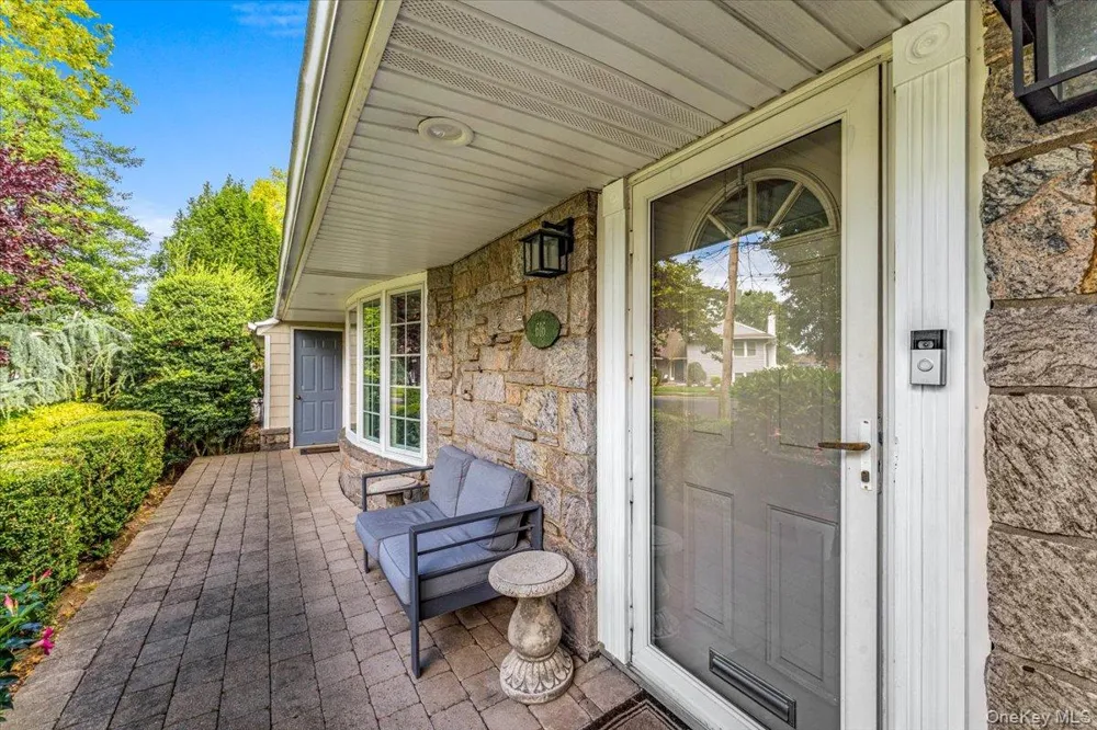 616 Woodmere Boulevard Woodmere, NY 11598