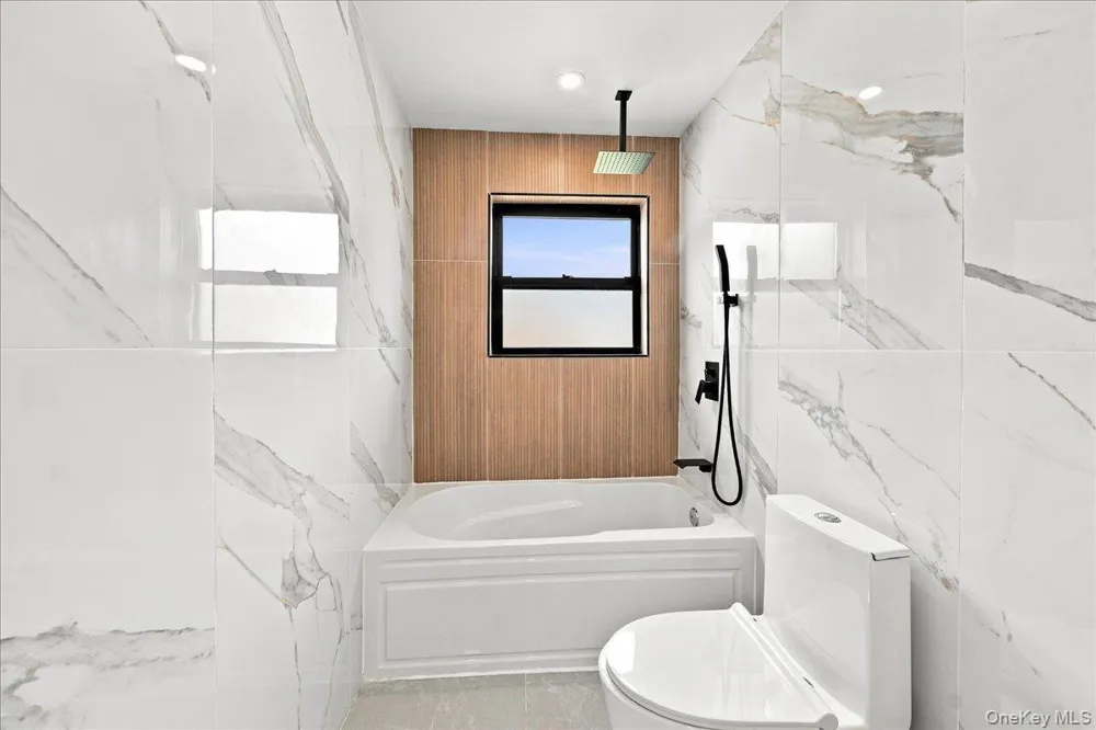 1463 Pelham Parkway Bronx, NY 10469