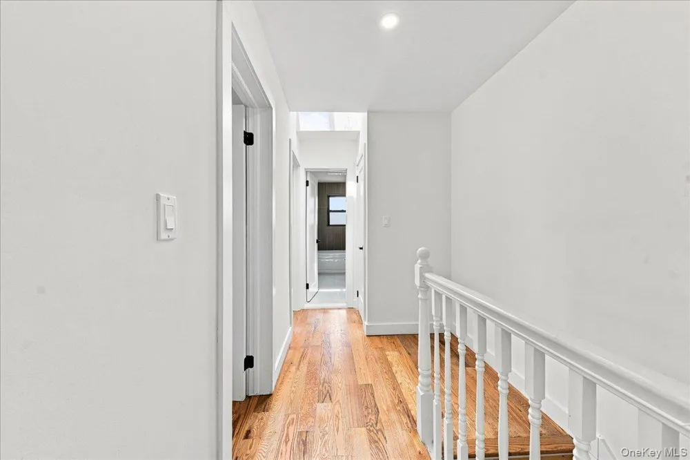 1463 Pelham Parkway Bronx, NY 10469
