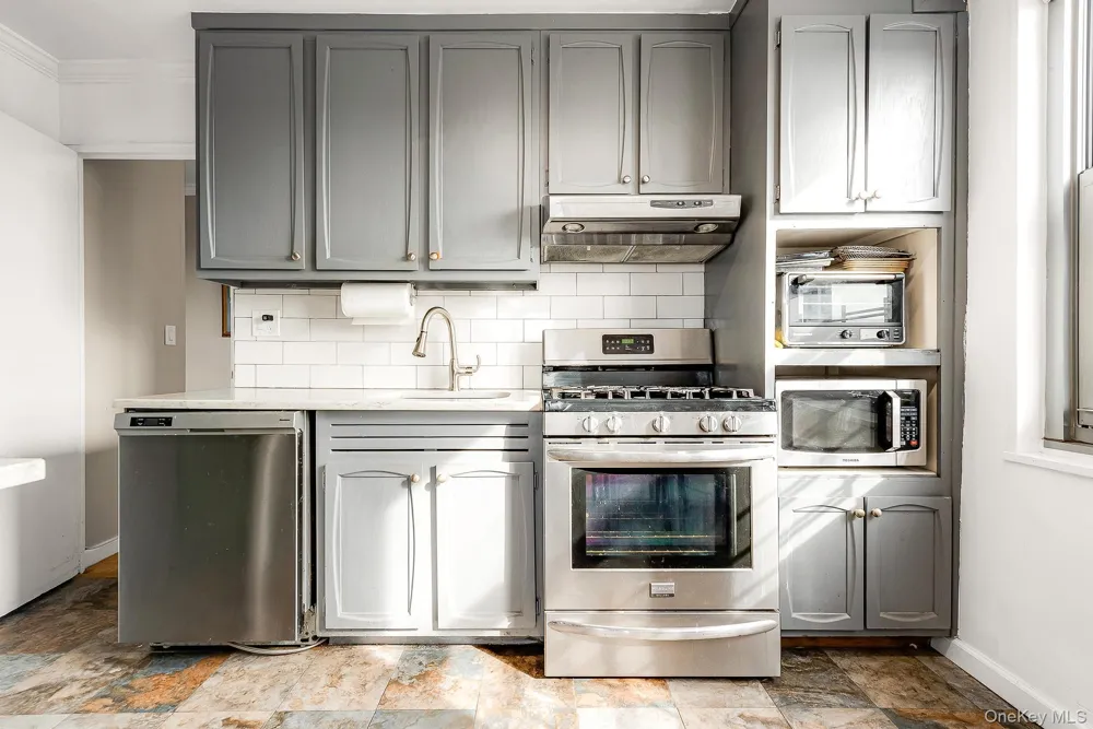 70-25 Yellowstone Boulevard #11H Forest Hills, NY 11735