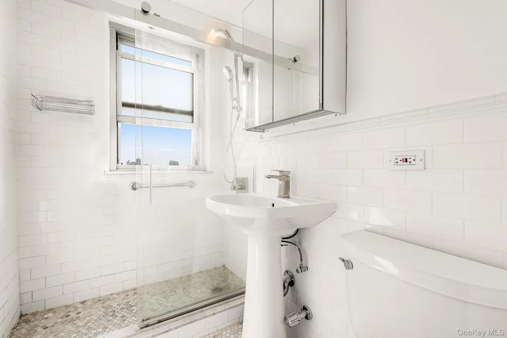 70-25 Yellowstone Boulevard #11H Forest Hills, NY 11735