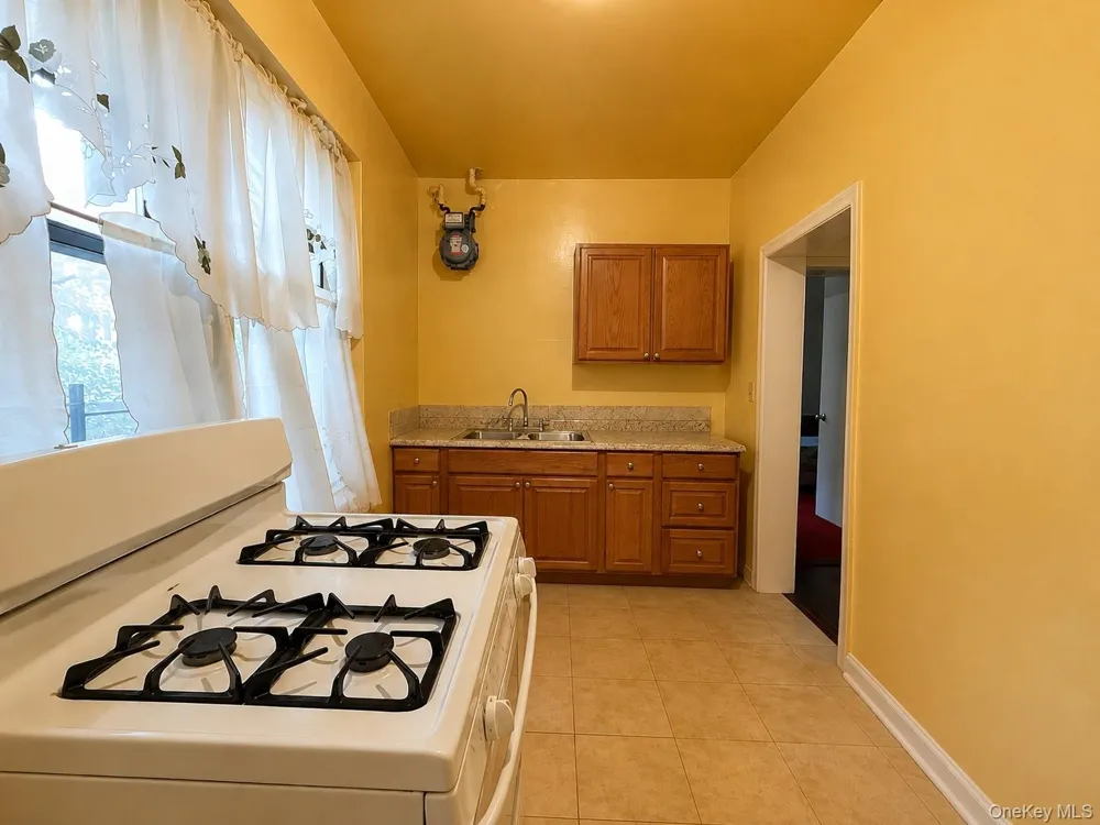 1770 Walton Avenue #24B Bronx, NY 10453