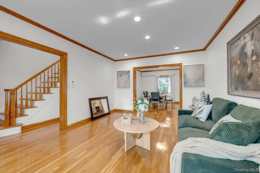 15043 21st Avenue Whitestone, NY 11357