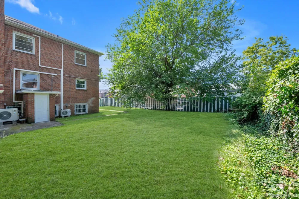 15043 21st Avenue Whitestone, NY 11357