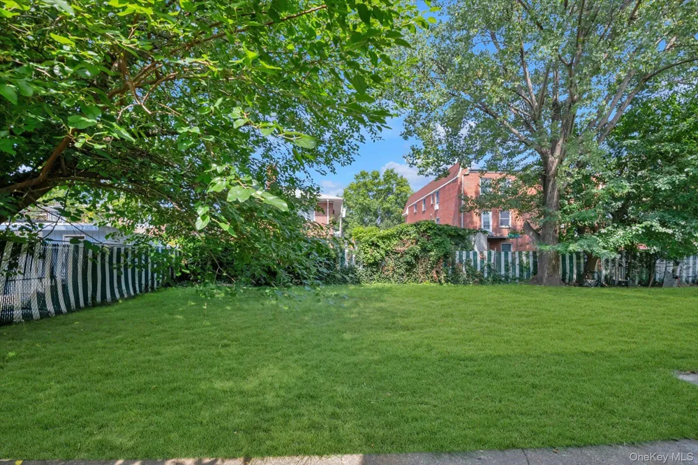 15043 21st Avenue Whitestone, NY 11357