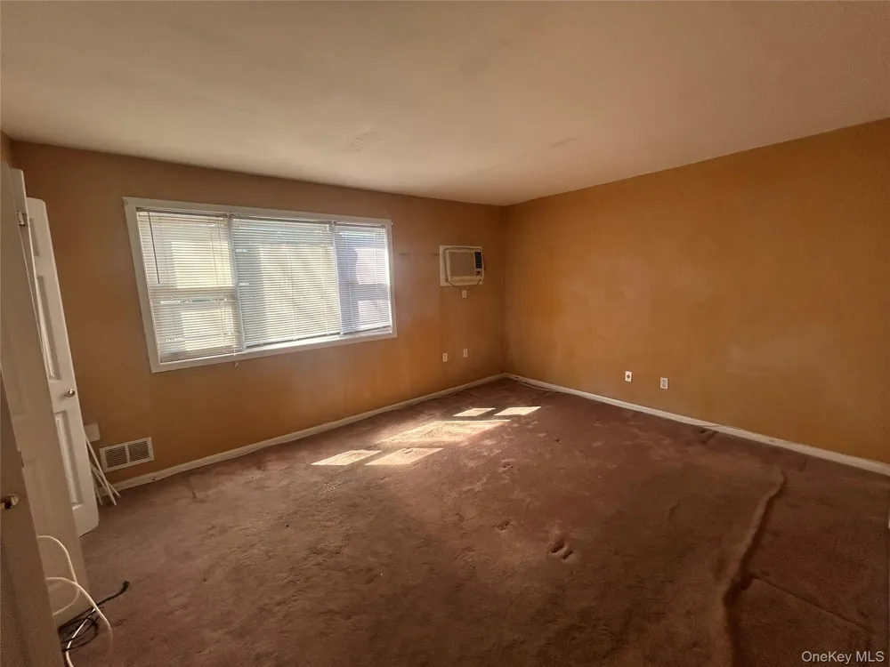 31 Farley Drive West Haverstraw, NY 10993