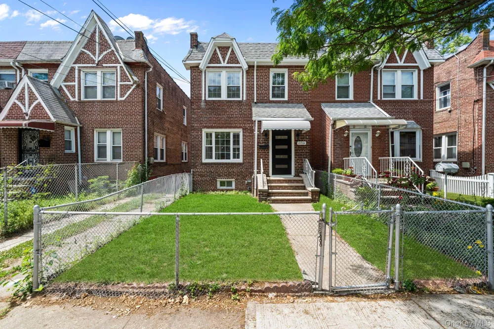 137-64 Westgate Street Springfield Gardens, NY 11413