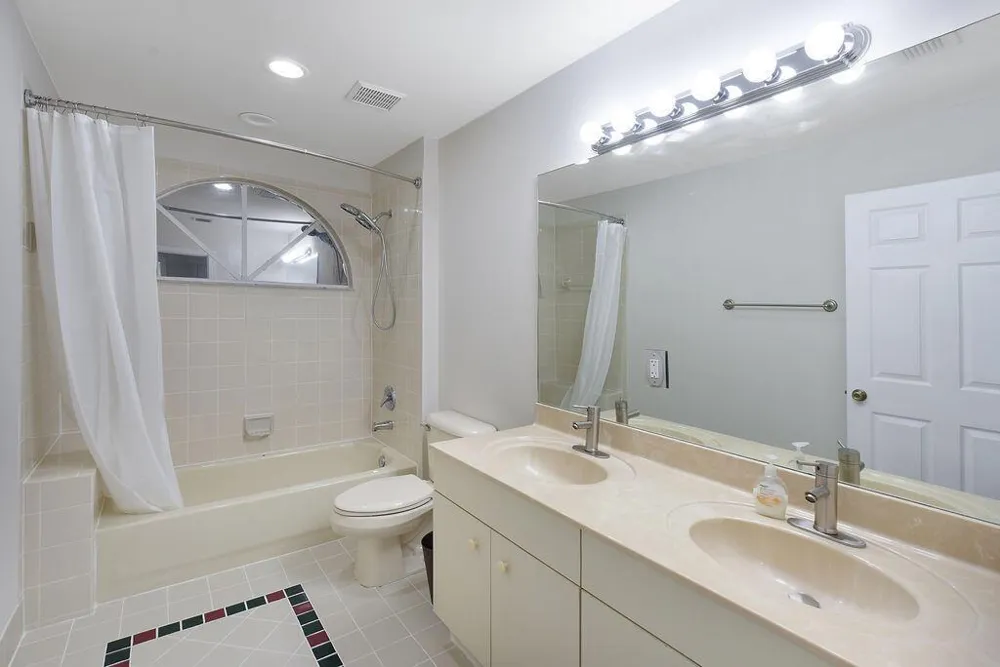 7259 Norwich Lane Boynton Beach, FL 33436