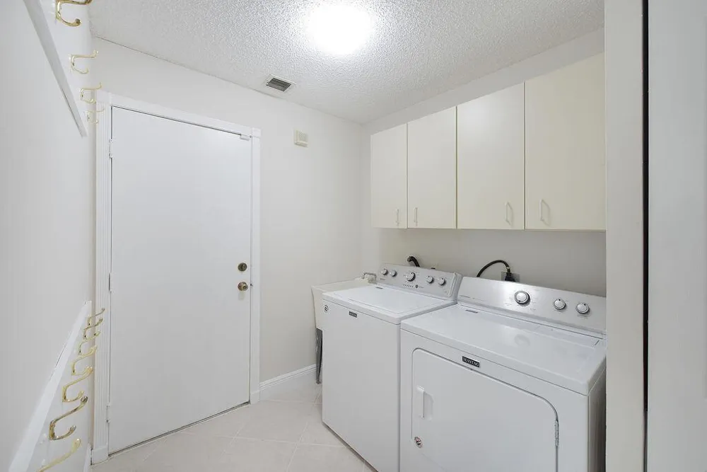 7259 Norwich Lane Boynton Beach, FL 33436