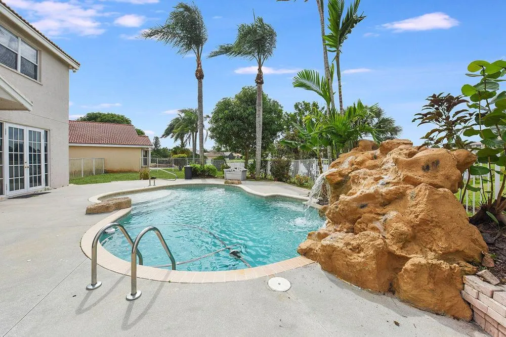 7259 Norwich Lane Boynton Beach, FL 33436