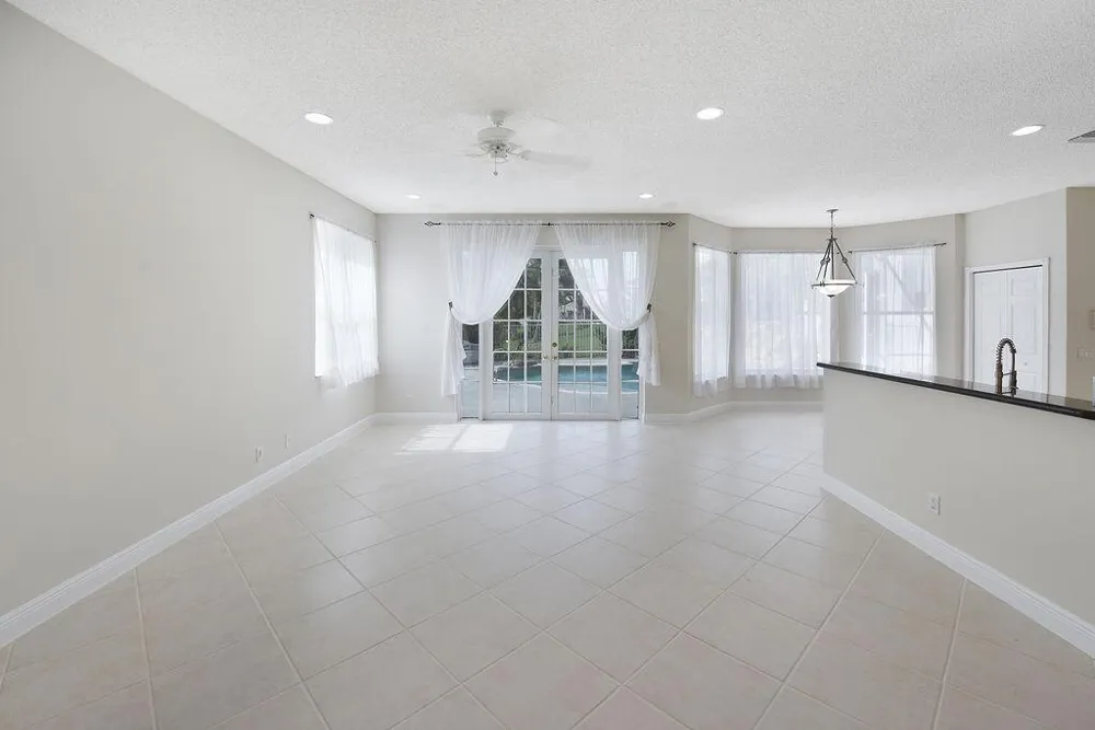 7259 Norwich Lane Boynton Beach, FL 33436