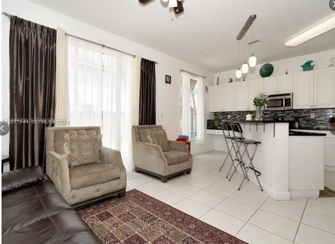5614 NW 112th Pl Doral, FL 33178