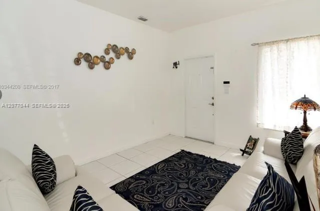5614 NW 112th Pl Doral, FL 33178