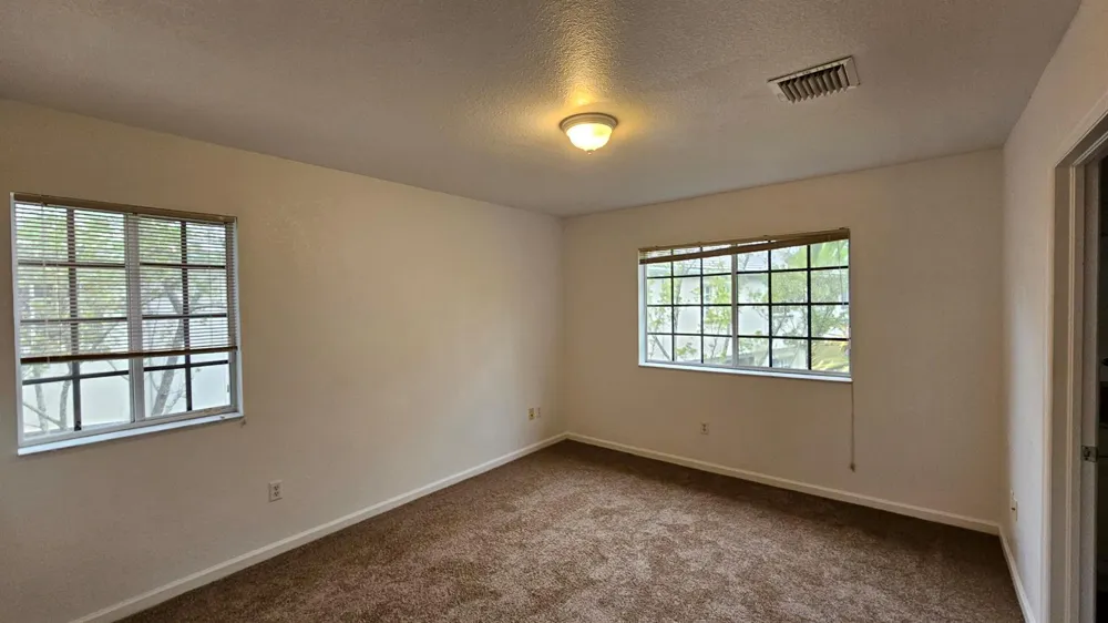 2022 ISLAND DRIVE Riviera Beach, FL 33404