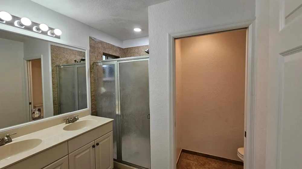 2022 ISLAND DRIVE Riviera Beach, FL 33404