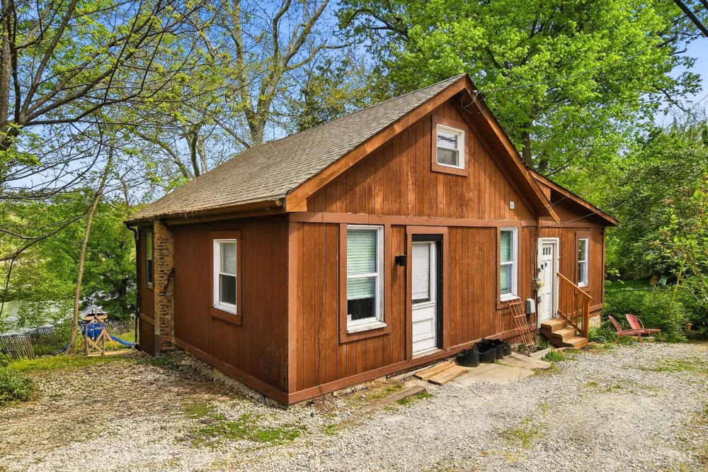 5067 E Miami River Road Miami, OH 45002