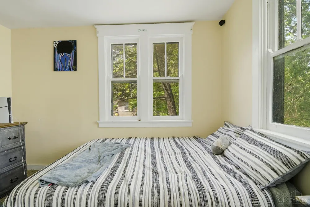 5067 E Miami River Road Miami, OH 45002